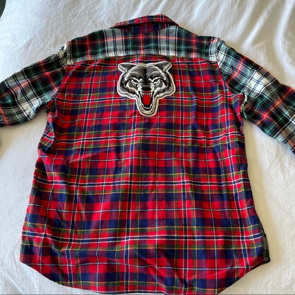 Gap mens split plaid long sleeve red themed wolf embroidered button up - Picture 2 of 7